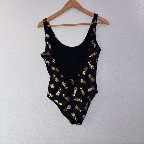 CITY STREET Black with Gold Metallic Pineapple Monogram One-piece Swimsuit - Picture 6 of 10